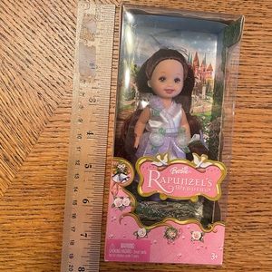 NIB Barbie Rapunzel Wedding Flower Girl Doll Mattel Vintage 2005